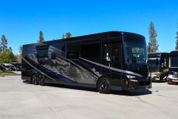 2025 Newmar King Aire 4596